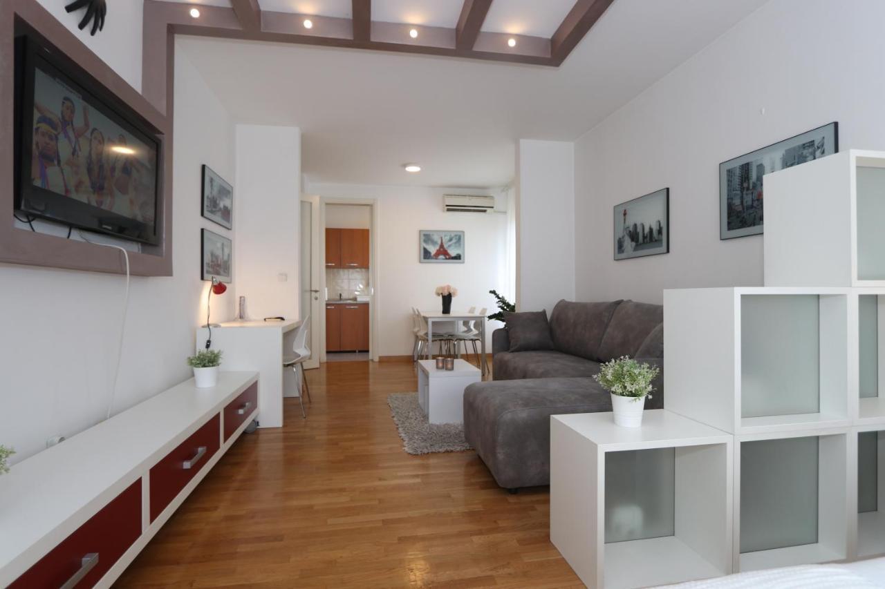 New Belgrade Apartment Belville, Parking 5 Evra Dan Belgrado Exterior foto