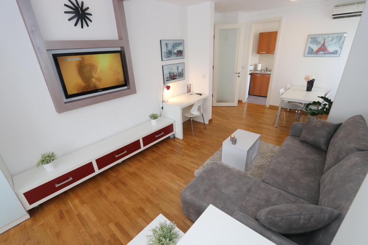 New Belgrade Apartment Belville, Parking 5 Evra Dan Belgrado Exterior foto